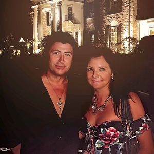 Meet your Posher, Eva